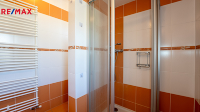 3252622.jpg 3252622.jpg