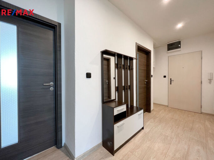 Prodej bytu 3+1, 90.68 m2, Račice-Pístovice - obrázek 3