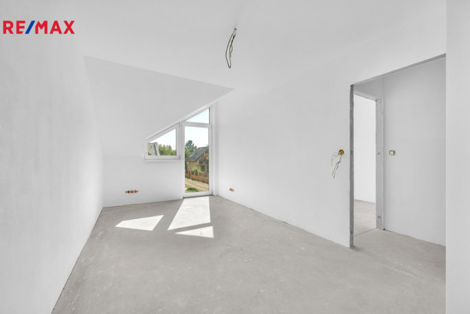 2958717.jpg 2958717.jpg