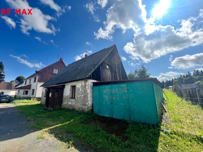 2925908.jpeg 2925908.jpeg