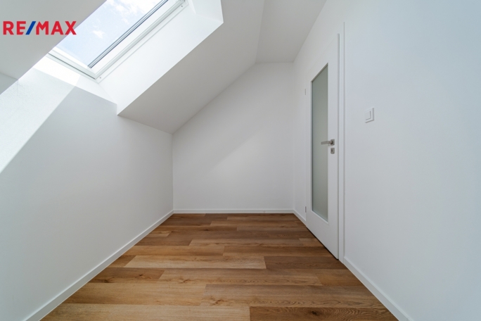 Prodej rodinného domu, 151 m2, Lysice - obrázek 45