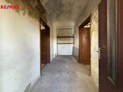 2980542.jpeg 2980542.jpeg