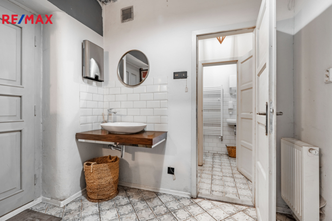 3172883.jpg 3172883.jpg