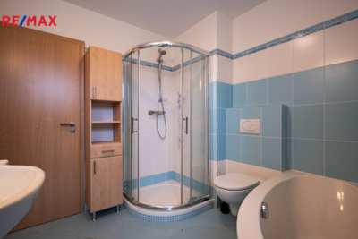 3194873.jpg 3194873.jpg