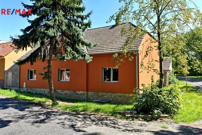 2942160.jpg 2942160.jpg