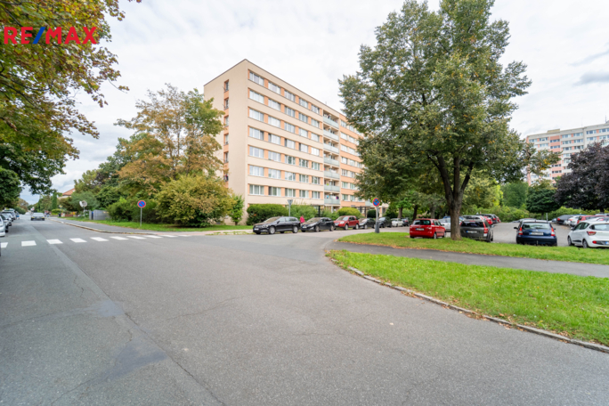 3045090.jpg 3045090.jpg