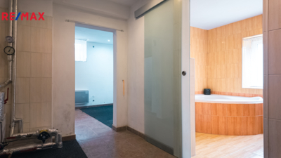 2985786.jpg 2985786.jpg