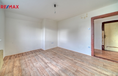 3071570.jpg 3071570.jpg