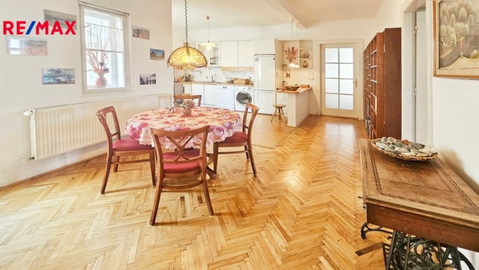 Pronájem bytu 4+1, 119 m2, Brno - obrázek 7