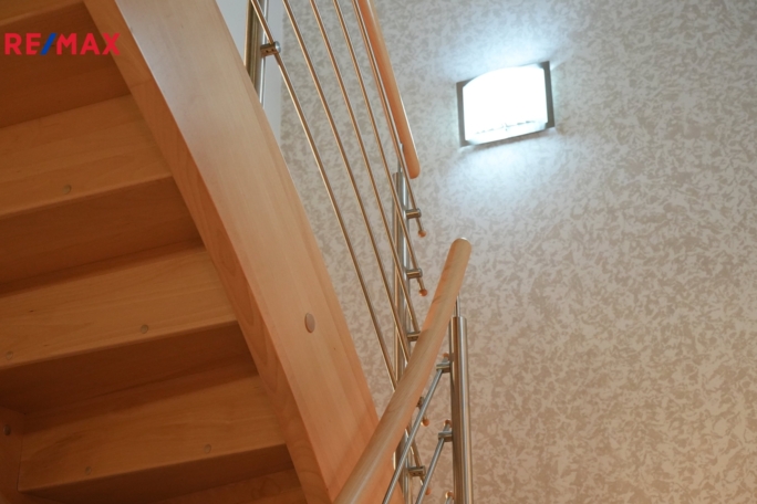 3102520.jpeg 3102520.jpeg