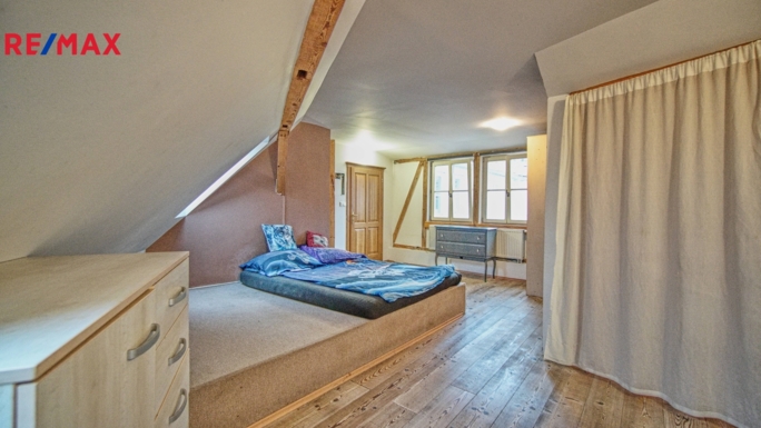 Pronájem bytu 1+kk, 31,9 m2, Znojmo - obrázek 9