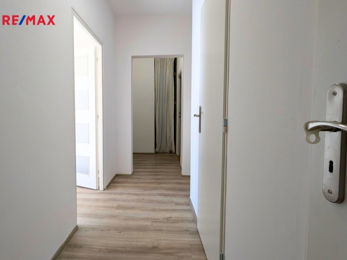 Pronájem bytu 3+1, 65 m2, Zlín - obrázek 13