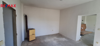 2742727.jpg 2742727.jpg