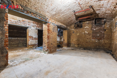 3080571.jpg 3080571.jpg