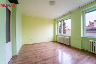 3076243.jpg 3076243.jpg