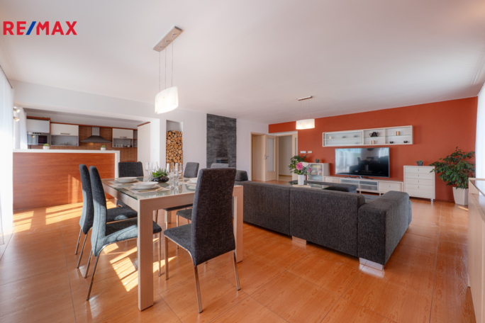 Prodej rodinného domu, 202 m2, Lísek - obrázek 6