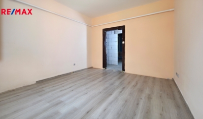 2942136.jpg 2942136.jpg