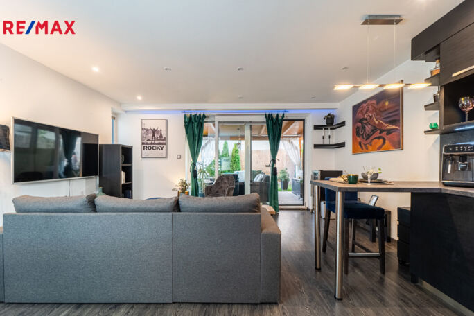 Prodej bytu 2+kk, 122 m2, Hodonín - obrázek 1