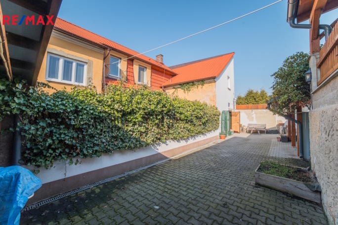 3144084.jpg 3144084.jpg