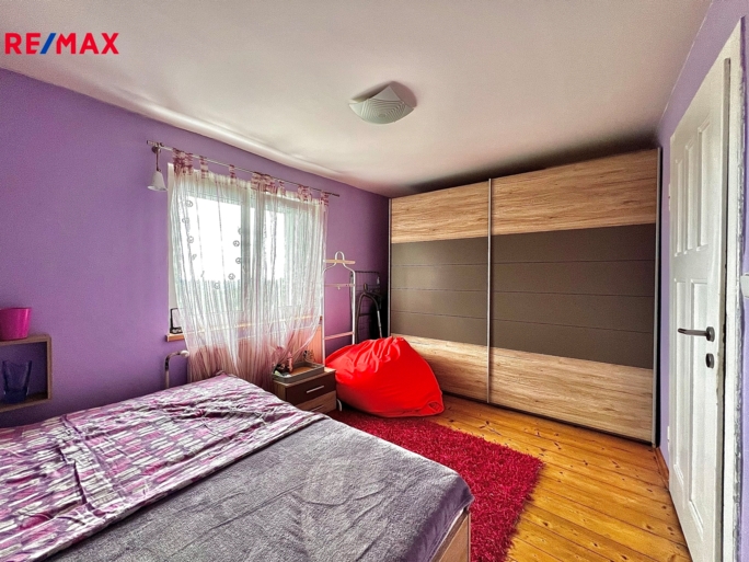 2956030.jpg 2956030.jpg