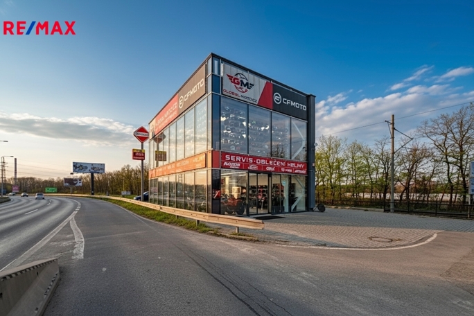 Pronájem obchodního prostoru, 1350 m2, Praha