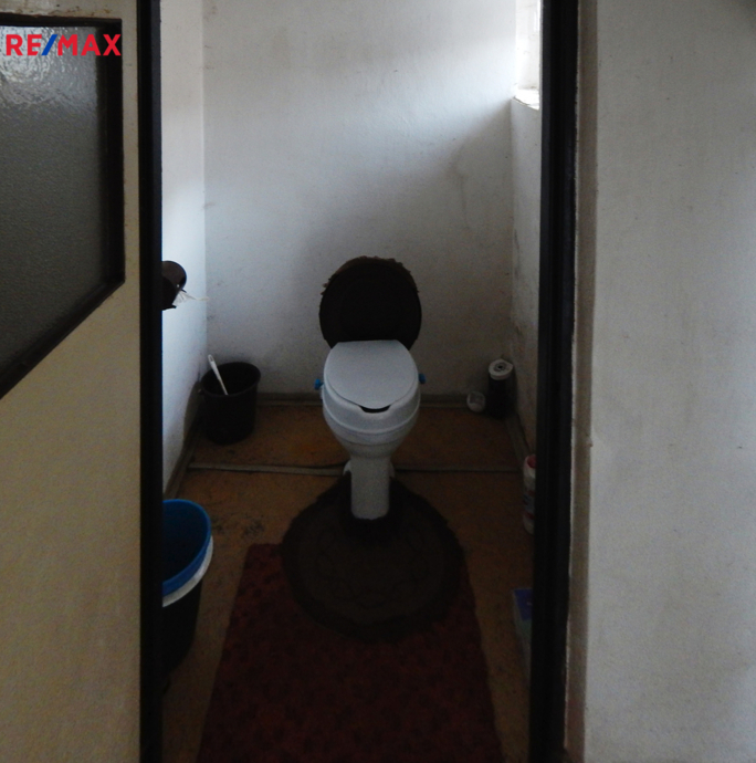 2705809.jpg 2705809.jpg