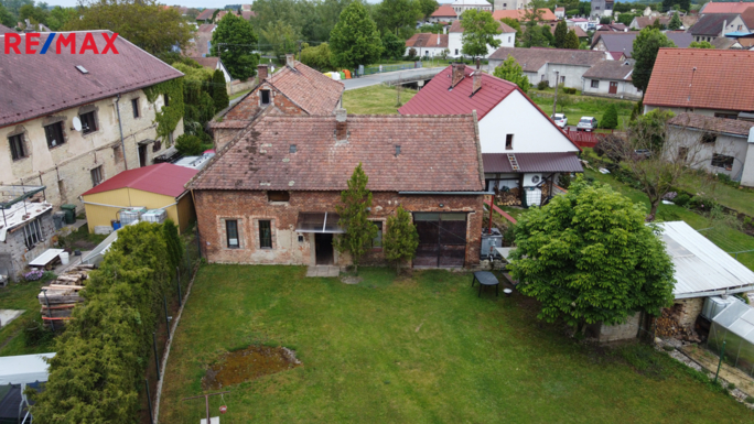 2816654.jpg 2816654.jpg