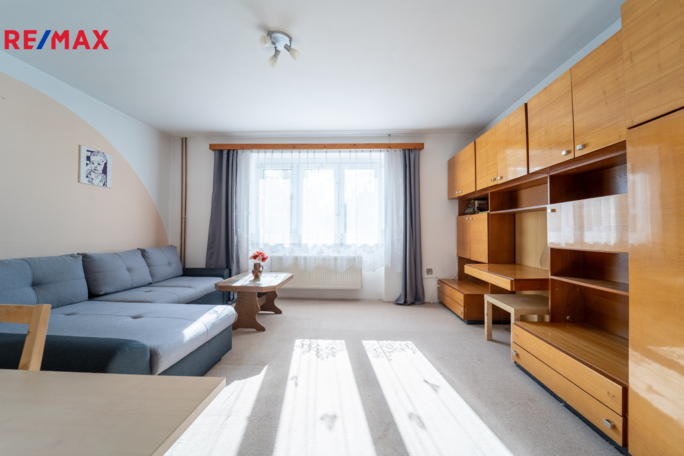 3048529.jpg 3048529.jpg