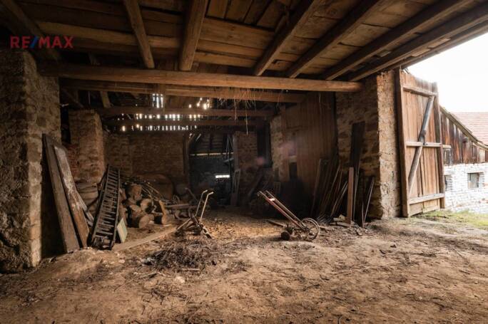 Prodej zemědělské usedlosti, 1208 m2, Rájec-Jestřebí - obrázek 18