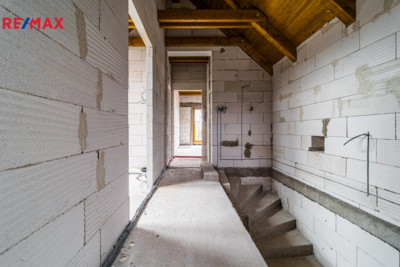 3127444.jpg 3127444.jpg