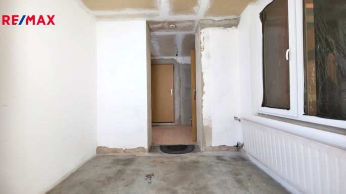 2942146.jpg 2942146.jpg